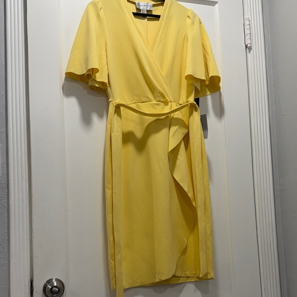 Donna Morgan Sunny Yellow Midi Dress